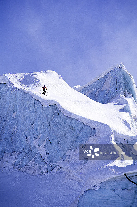 瑞士迪亚沃勒扎的滑雪者图片素材