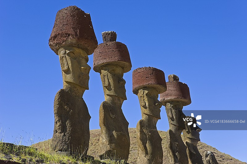 阿纳凯纳海滩巨石像，拉帕努伊岛，联合国教科文组织世界遗产，智利图片素材
