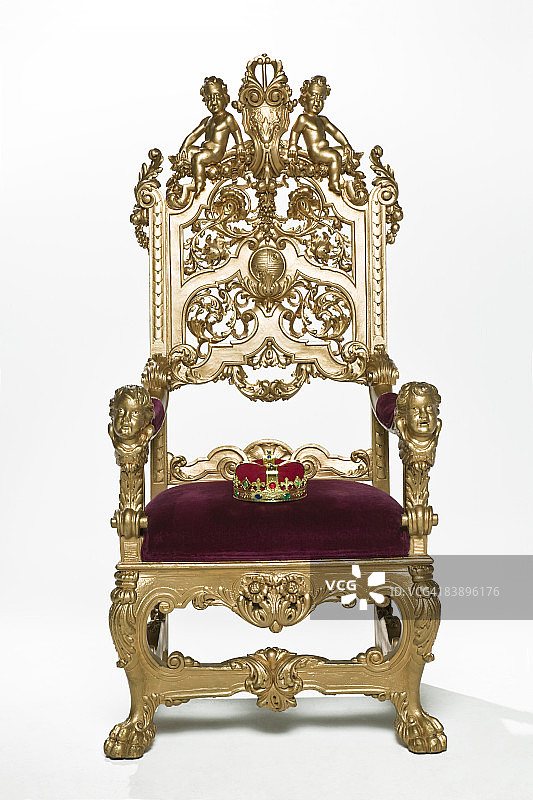 王座上的国王王冠图片素材