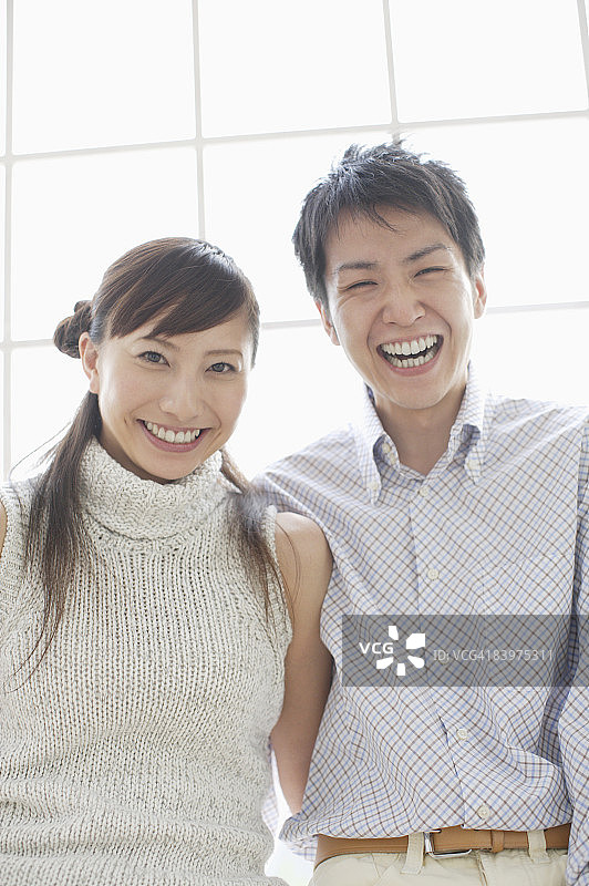 情侣微笑特写肖像图片素材