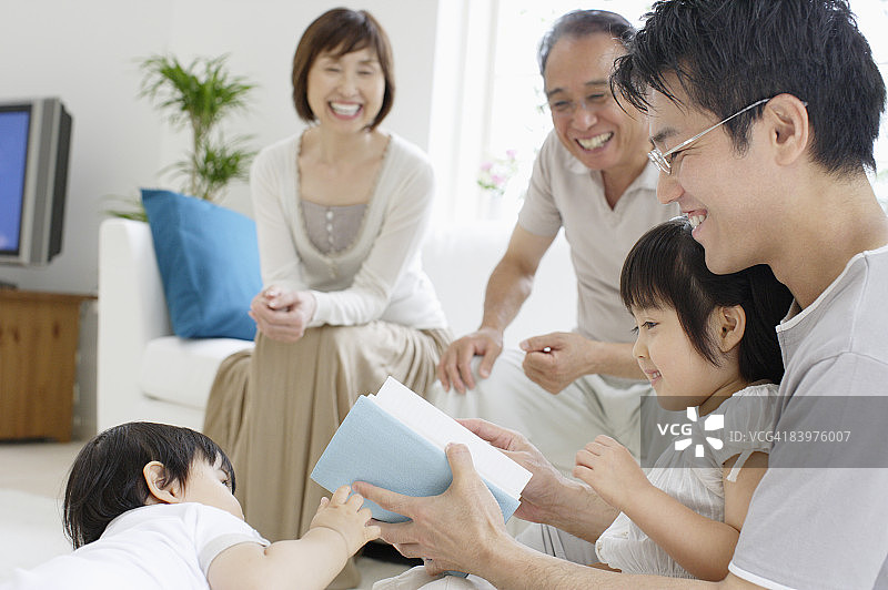 多代同堂的家庭图片素材