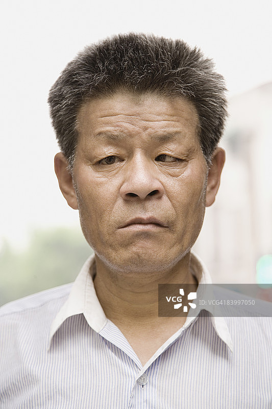 成熟男人特写图片素材