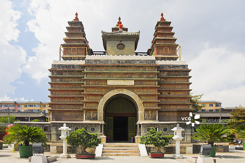 中国内蒙古呼和浩特五塔寺外墙图片素材