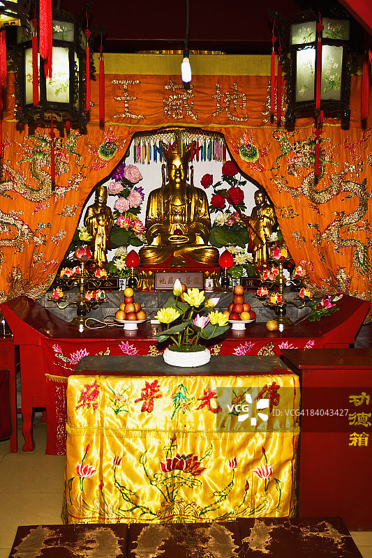 中国山东省青岛市湛山寺内部图片素材