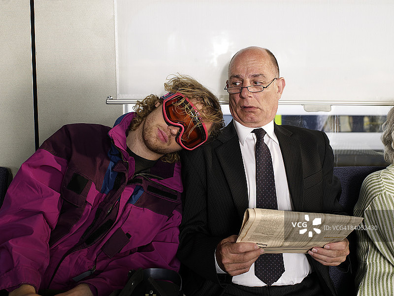 火车上的人们图片素材