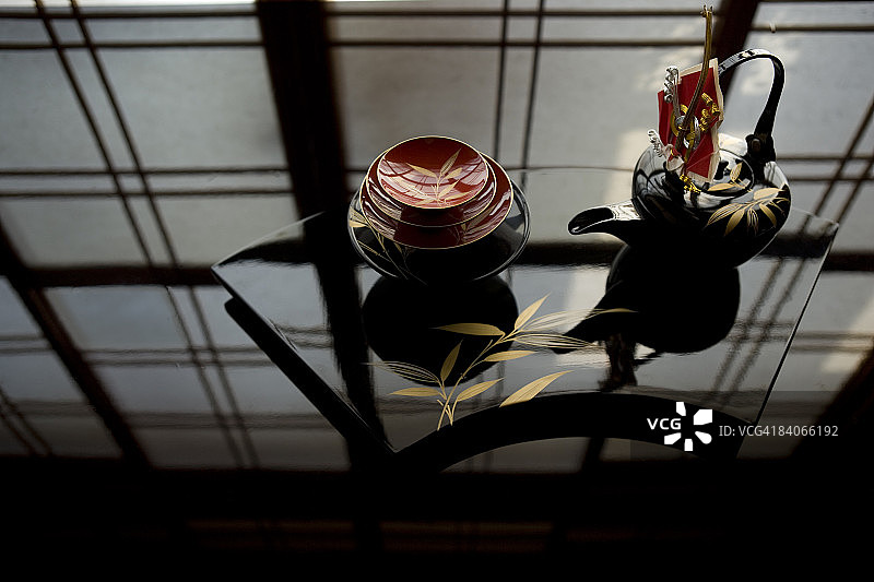 日本漆器餐具图片素材