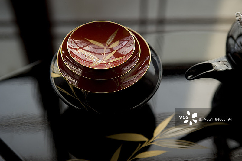 日本漆器餐具图片素材