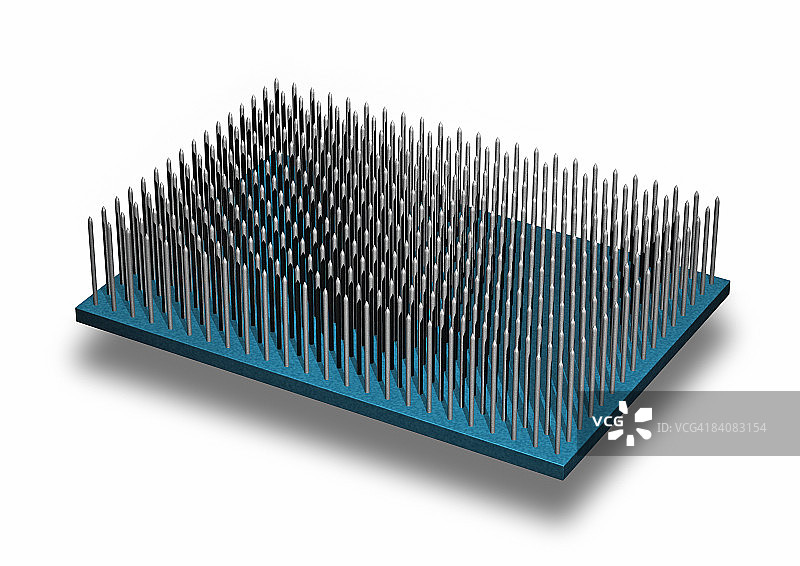 白色背景上的钉床图片素材
