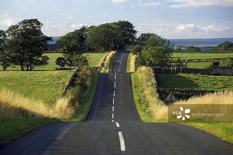 英国乡村公路图片素材