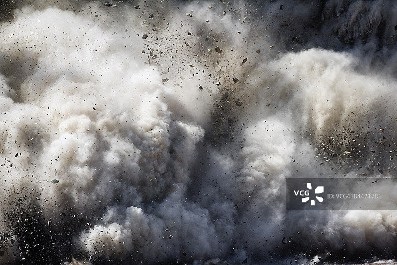 尘土和岩石的爆炸图片素材