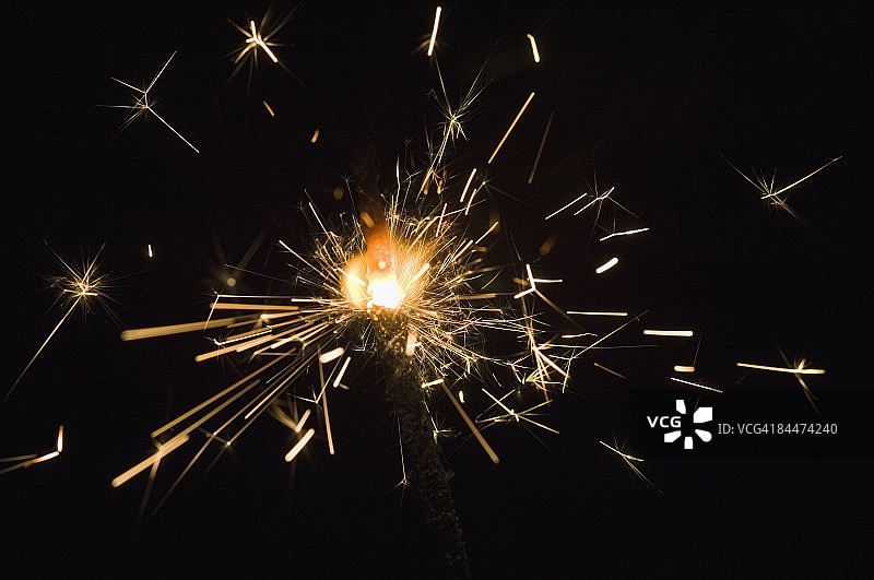 燃烧的鞭炮特写图片素材