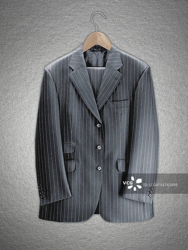 挂在衣架上的商务西装图片素材