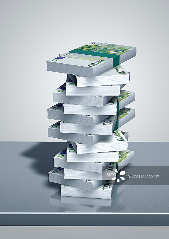 成捆的100欧元纸币图片素材