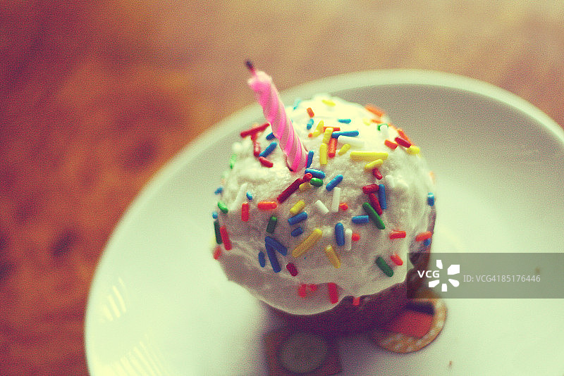 生日纸杯蛋糕图片素材