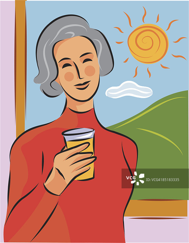 女人窗前喝橙汁图片素材