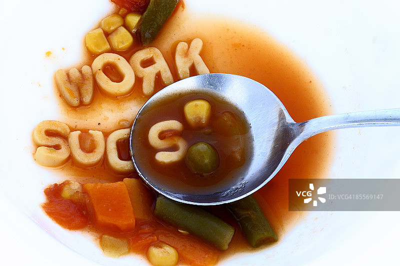 一勺字母汤图片素材