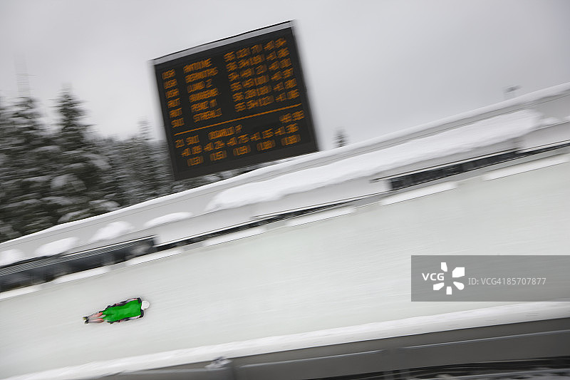 钢架雪车运动员图片素材