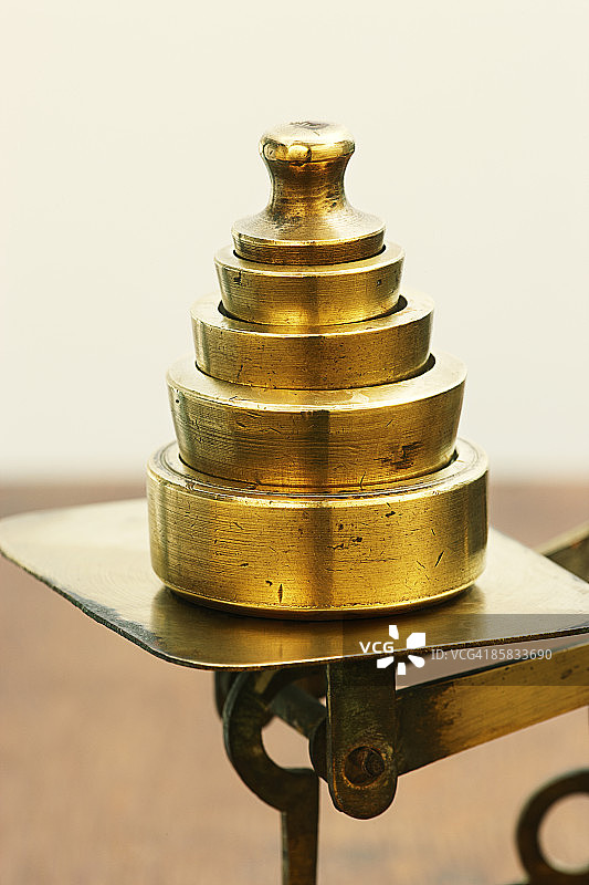 天平和砝码图片素材