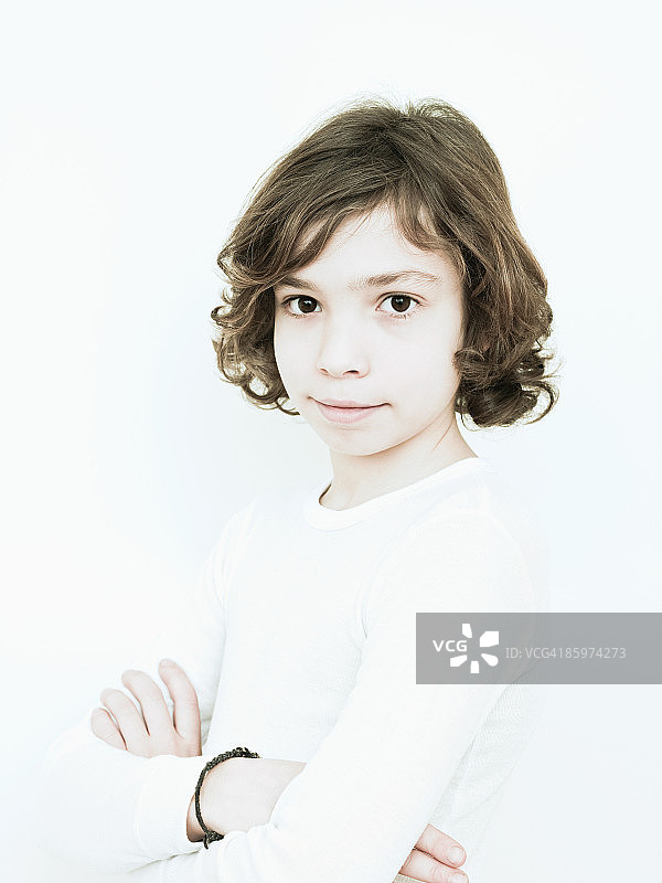 一个年轻人的肖像图片素材