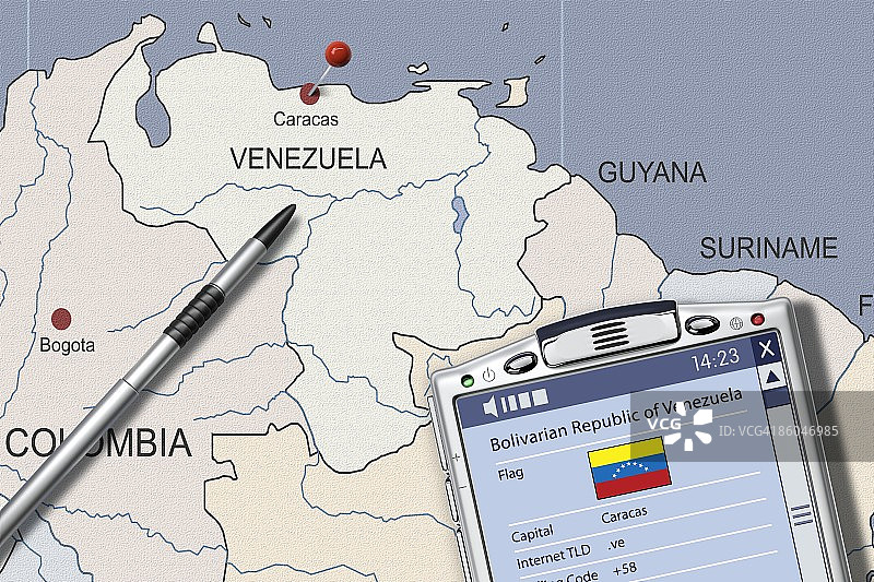 在显示信息的委内瑞拉地图上的PDA图片素材