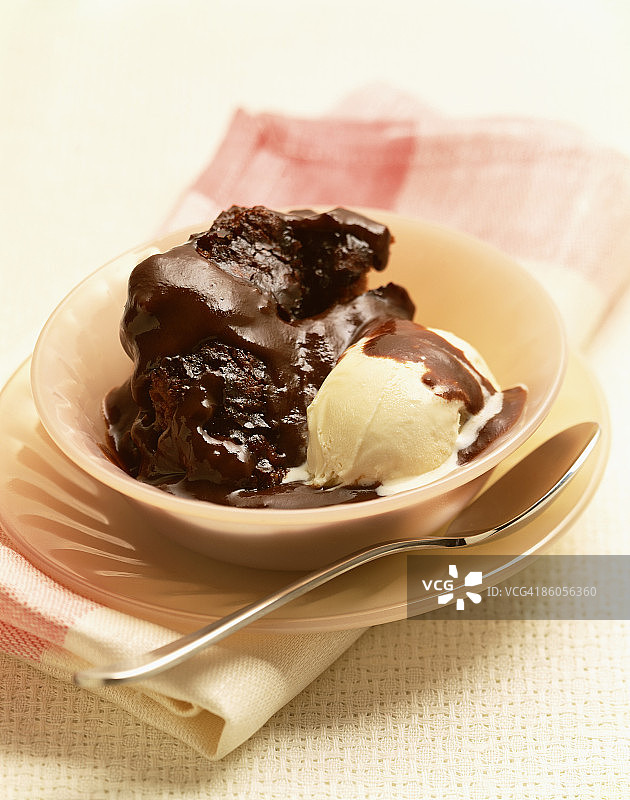 软糖布朗尼圣代图片素材