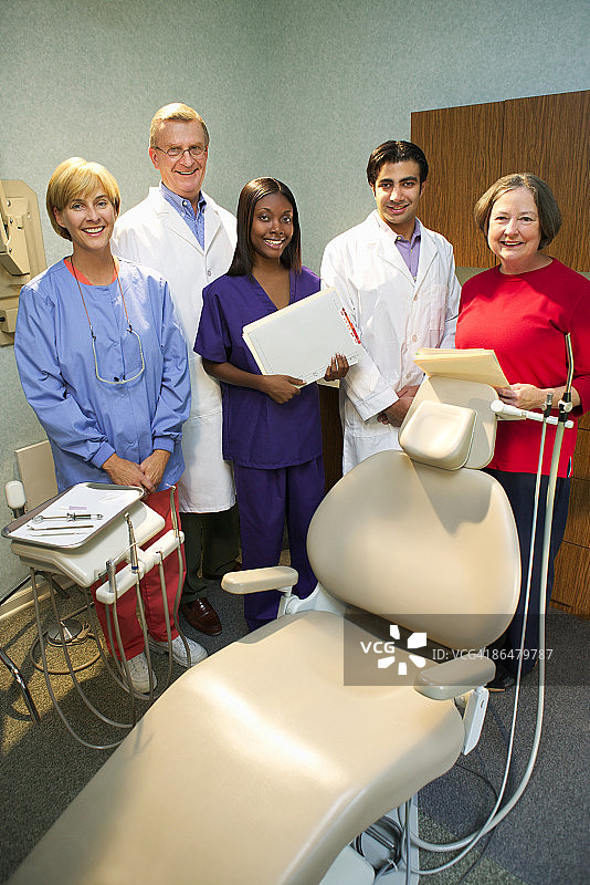 牙科诊所的员工图片素材