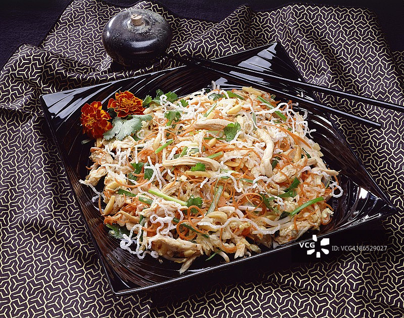 泰式鸡肉沙拉图片素材