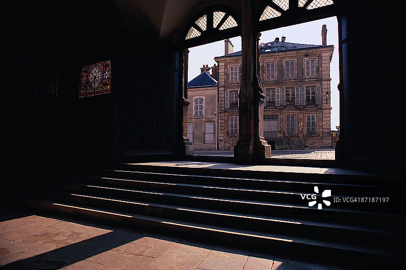 法国韦泽莱大教堂图片素材