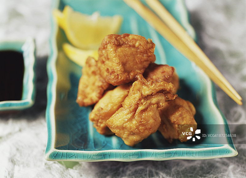 日式炸鸡块图片素材