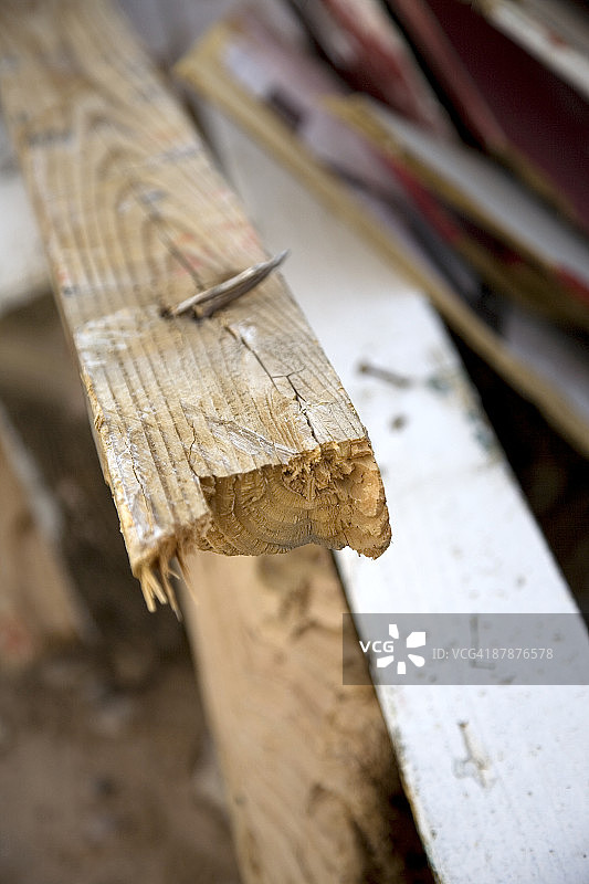 废弃的木材图片素材