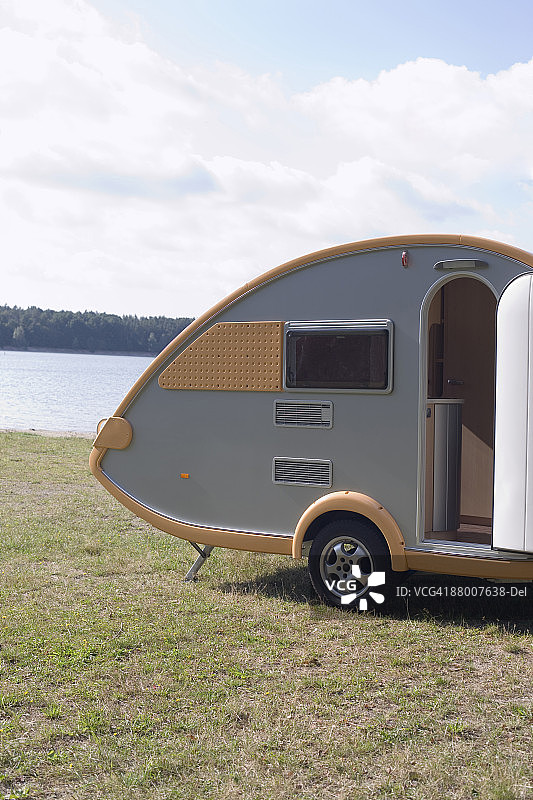 德国莱比锡Ammelshainer湖露营车图片素材