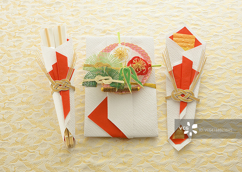 订婚礼物图片素材