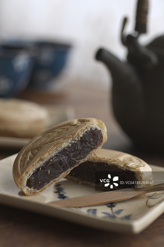 日式甜点最中与茶具图片素材