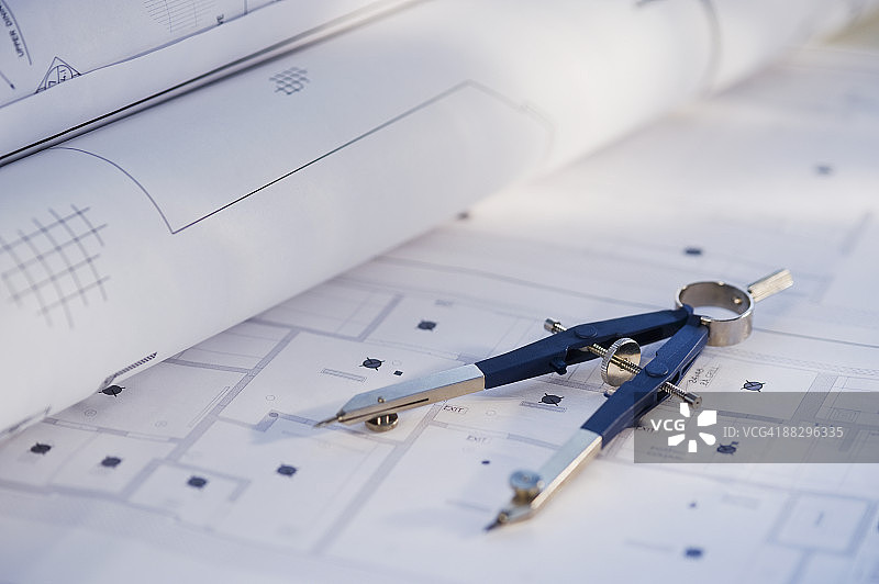 绘制圆规与蓝图图片素材