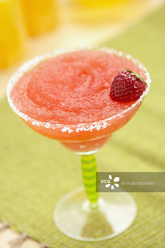 草莓玛格丽特图片素材