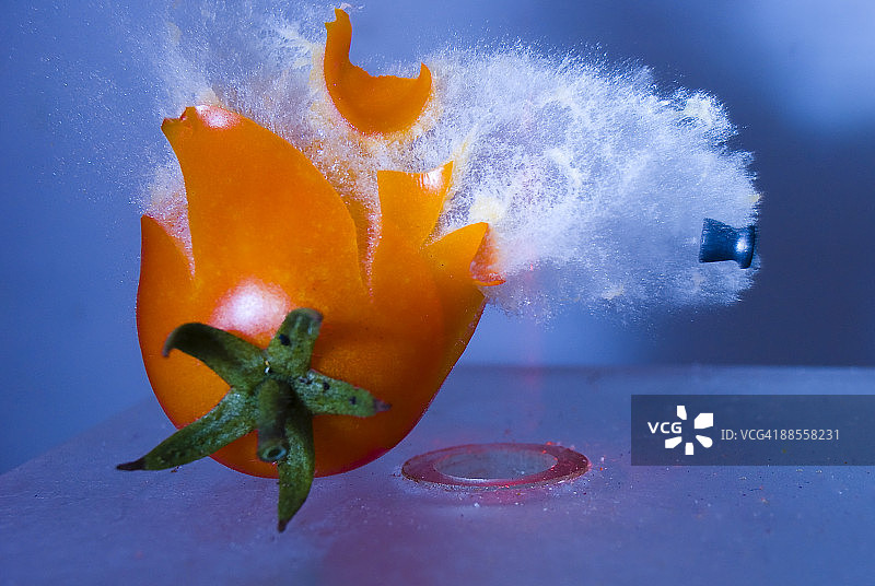 番茄爆炸图片素材