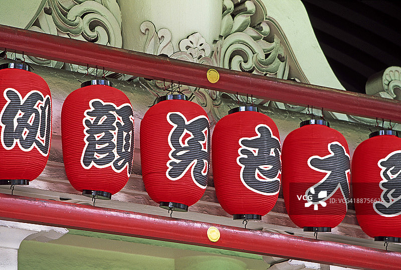 日式传统灯笼图片素材