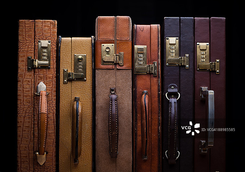 六个公文包图片素材