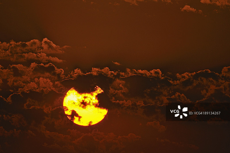 云后阳光，塞瓦斯托波尔，克里米亚，乌克兰图片素材