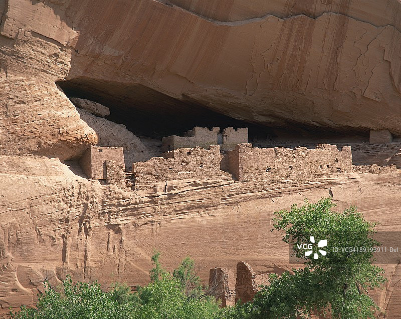 美国亚利桑那州谢伊峡谷的白宫悬崖住所图片素材