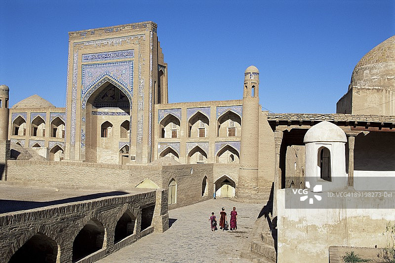 乌兹别克斯坦希瓦阿拉库里汗伊斯兰教学校图片素材