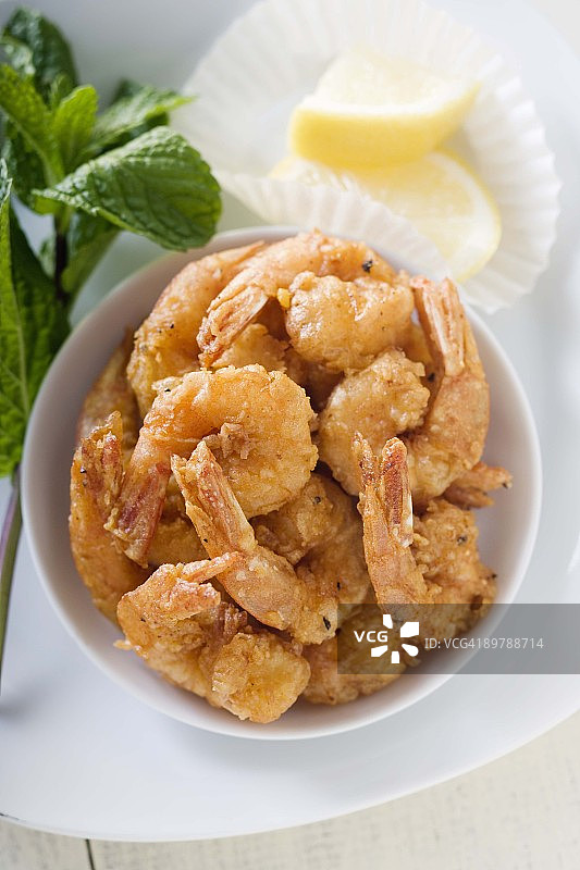 柠檬炸虾图片素材