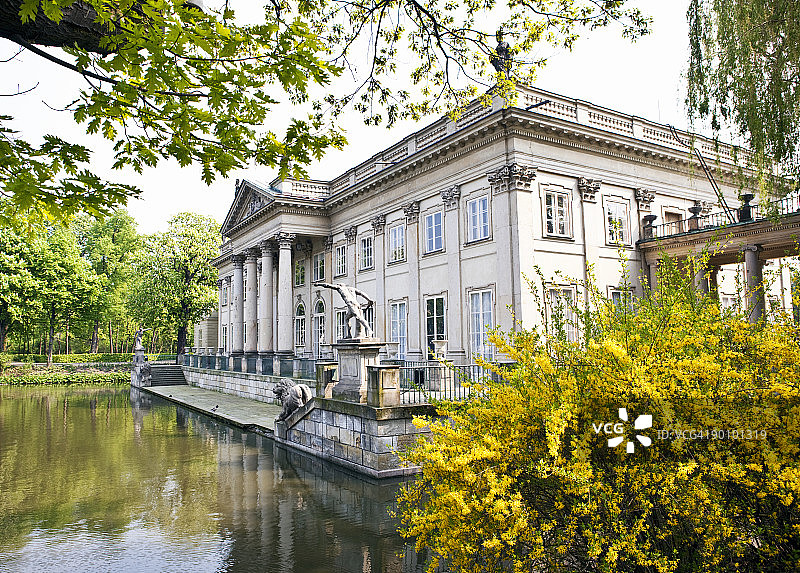 瓦津基宫（水上宫殿）图片素材