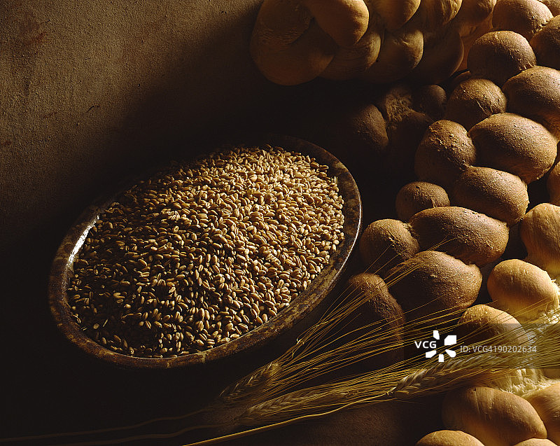 小麦编织面包图片素材