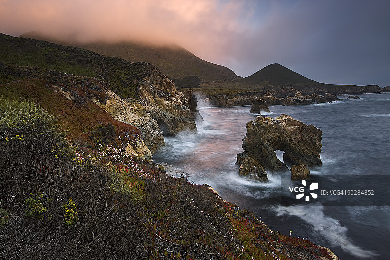 大瑟尔的夏日夜晚图片素材