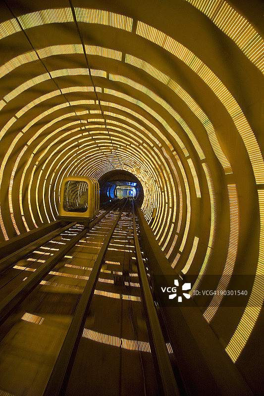 上海地铁隧道图片素材