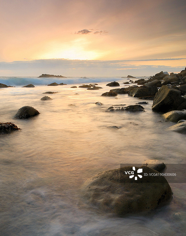 日落时分的盐点州立公园潮汐池图片素材
