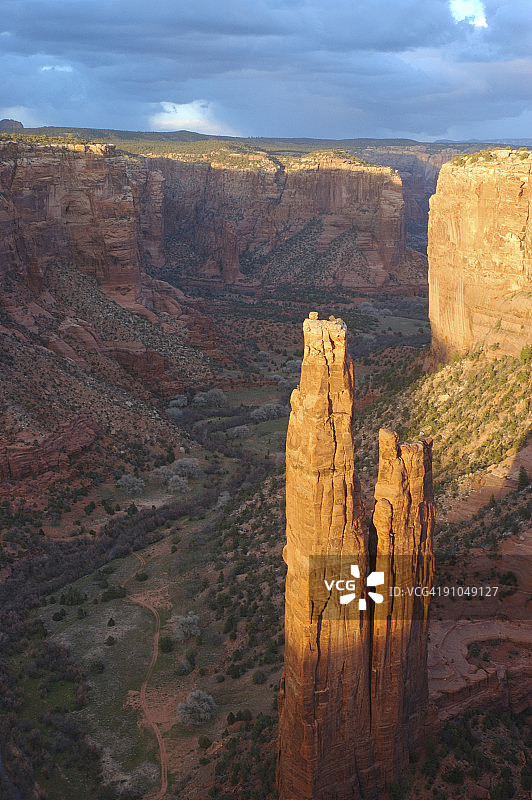 蜘蛛岩图片素材