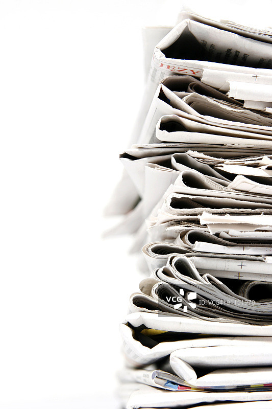 堆报纸图片素材