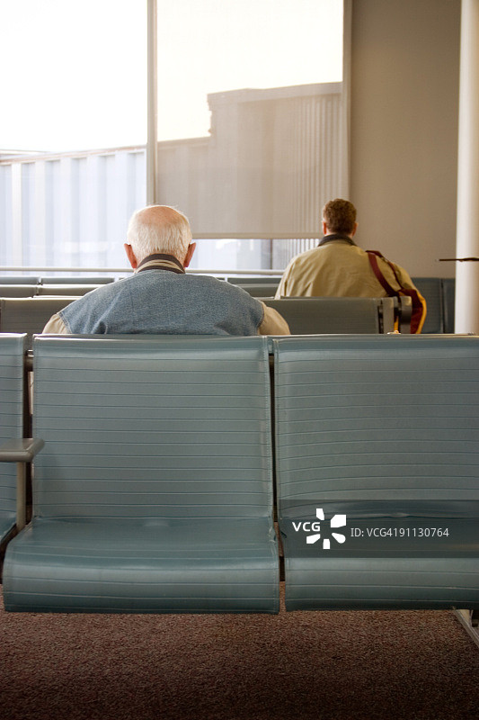 等待航班图片素材